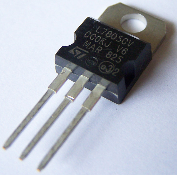 5pcs-LM7805-L7805-font-b-7805-b-font-Voltage-Regulator-IC-font-b-5V-b-font1.jpg
